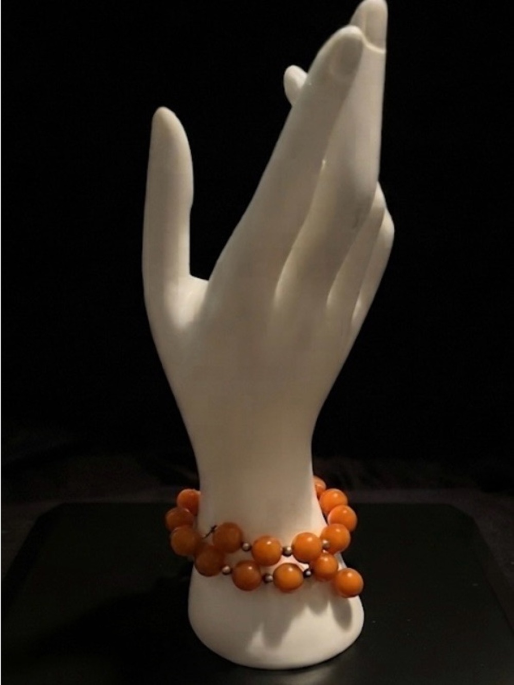 1930’s BAKELITE Clustered Orange Bead Bracelet for Women - Picture 3 of 6